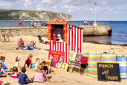 Swanage - an ever popular Punch and Judy show