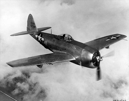 A P-47N Thunderbolt in flight (Image courtesy of the US Airforce)