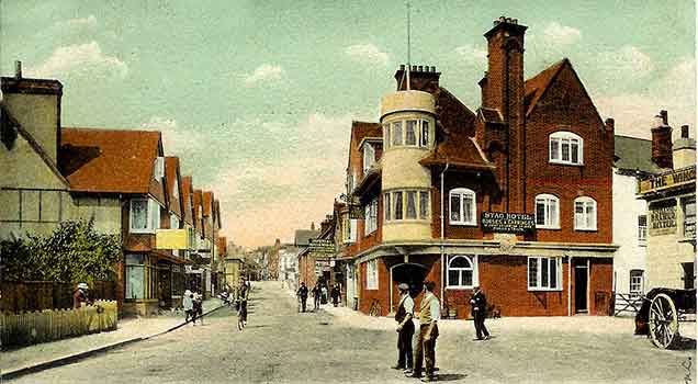 Lyndhurst - a 1909 scene showing the High Street, viewed from near the Stag Hotel